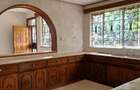 5 Bed House with Staff Quarters in Gigiri - 11