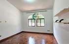 6 Bed Villa with En Suite in Lavington - 9