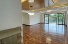 4 Bed Apartment with En Suite in Lavington - 1