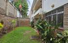 5 Bed Townhouse with En Suite in Lavington - 4