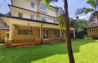 5 Bed Townhouse with En Suite at Lavington Green - 1