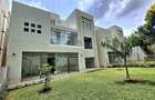 5 Bed Townhouse with En Suite in Lavington - 8