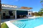 3 Bed Villa with En Suite at Ocean Breeze - 2