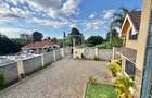 5 Bed House with En Suite in Runda - 18