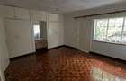 4 Bed Townhouse with En Suite in Kilimani - 12