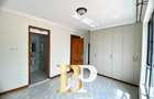 1 Bed Apartment with En Suite in Westlands Area - 6