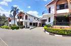 5 Bed Townhouse with En Suite at Elegeyo Marakwet Road - 2