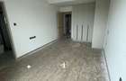 3 Bed Apartment with En Suite in Riverside - 11