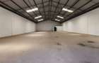 5,000 ft² Warehouse with Service Charge Included in Industrial Area - 2