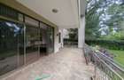5 Bed Townhouse with En Suite in Lavington - 12