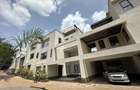 5 Bed Townhouse with En Suite at Manyani Cl - 3