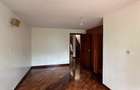 5 Bed Townhouse with En Suite at Chalbi Drive - 5