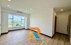 3 Bed Apartment with En Suite in Parklands - 8