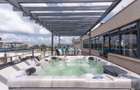 3 Bed Apartment with En Suite in Riverside - 6