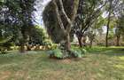 5 Bed House with En Suite in Runda - 4