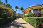 5 Bed Townhouse with En Suite at Lavington Green - 7