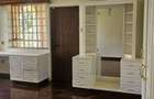 5 Bed House with En Suite in Runda - 7