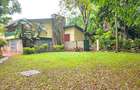 4 Bed House with En Suite at Lavington Green. - 2