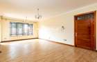4 Bed Apartment with En Suite in Parklands - 1