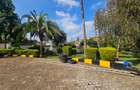 5 Bed House with En Suite in Runda - 1