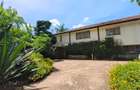 5 Bed House with Garden in Parklands - 1