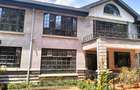 5 Bed House with En Suite in Runda - 14