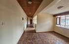 5 Bed House with En Suite in Nyari - 7