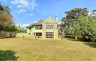 5 Bed Townhouse with En Suite in Runda - 2