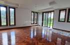 6 Bed Townhouse with En Suite in Lavington - 7