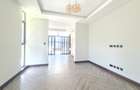5 Bed House with En Suite at Nyari - 14
