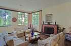 4 Bed House with En Suite in Nyari - 9