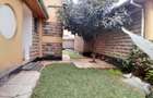 5 Bed Townhouse with En Suite at Lavington - 3
