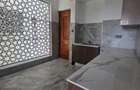 3 Bed Apartment with En Suite in Riverside - 6