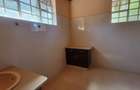 4 Bed House with En Suite in Runda - 15