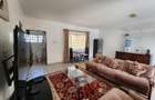 1 Bed House with En Suite in Lavington - 7