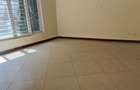 4 Bed Apartment with En Suite at Parklands - 8