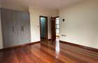 6 Bed Townhouse with En Suite in Loresho - 14