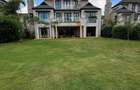 5 Bed House with En Suite in Runda - 1