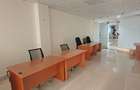 900 ft² Office with Parking in Parklands - 1