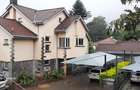 5 Bed Townhouse with En Suite in Spring Valley - 1