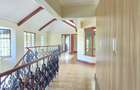 5 Bed Townhouse with En Suite in Runda - 16