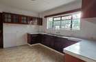 4 Bed House in Nyari - 6