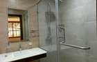 6 Bed House with En Suite in Kyuna - 7