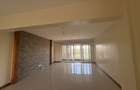 4 Bed Apartment with En Suite in Parklands - 4