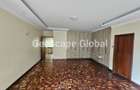 4 Bed Townhouse with En Suite in Spring Valley - 2