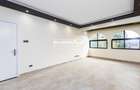 4 Bed Apartment with En Suite in Parklands - 1