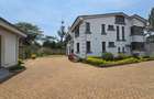 4 Bed House with En Suite in Runda - 1