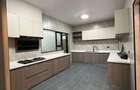 3 Bed Apartment with En Suite at Othaya Road - 4