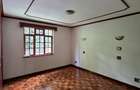 4 Bed Townhouse with En Suite in Lavington - 7