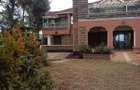 5 Bed House with En Suite in Runda - 2